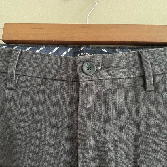 Men’s Banana Republic Vintage Straight Pants - Picture 4 of 9